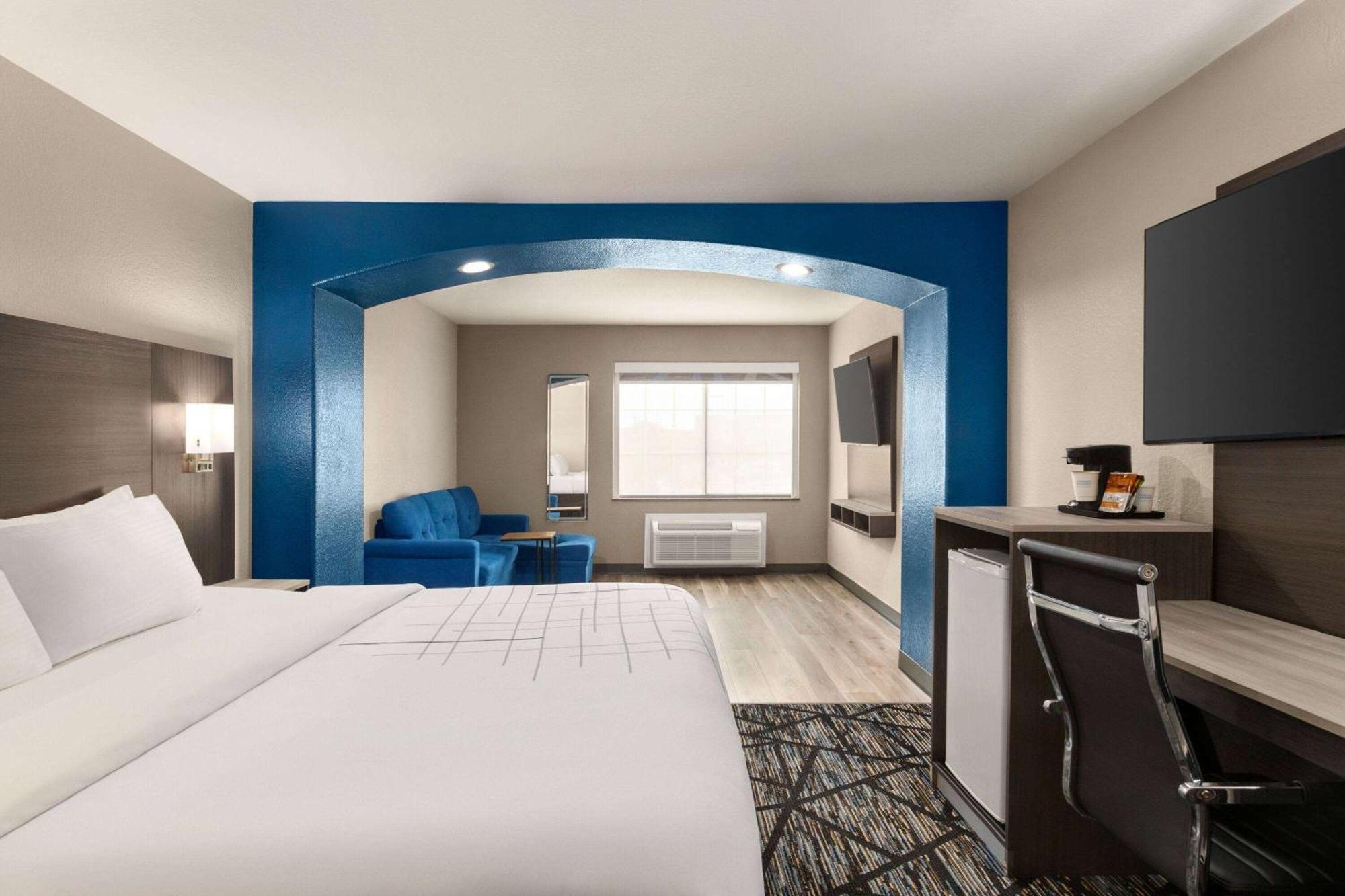 La Quinta By Wyndham San Antonio North Stone Oak Hotel Exterior photo