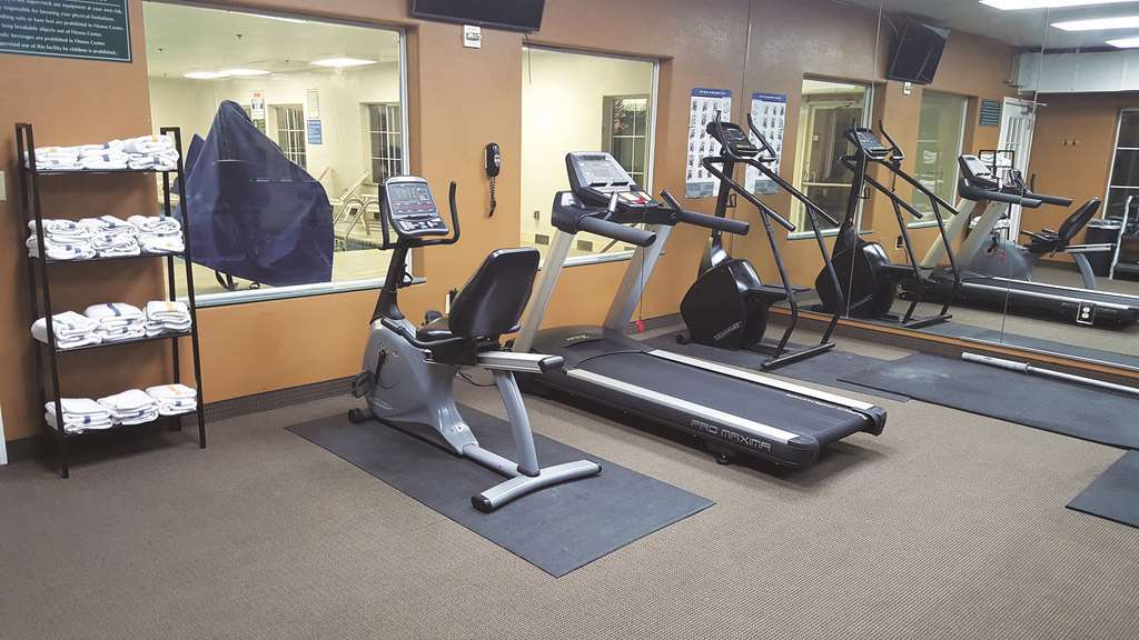 La Quinta By Wyndham San Antonio North Stone Oak Hotel Facilities photo
